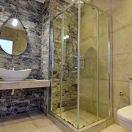 Aqua Marine Hotel