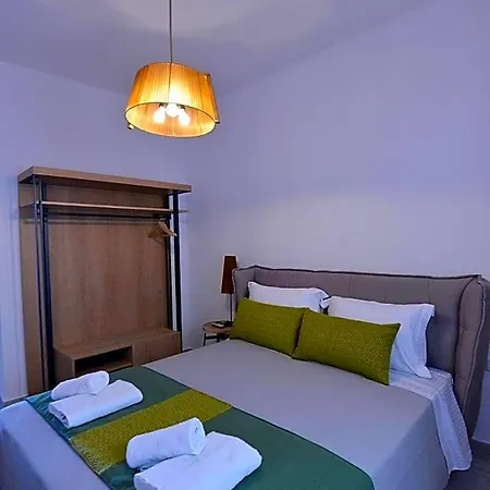 Aqua Marine Hotel *