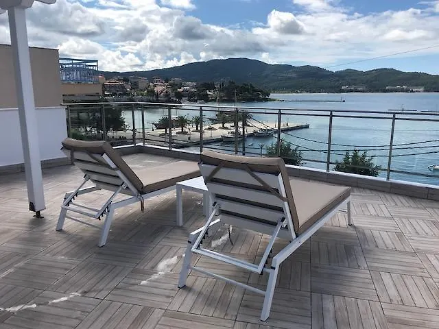 Aqua Marine Szálloda Néosz Marmarász